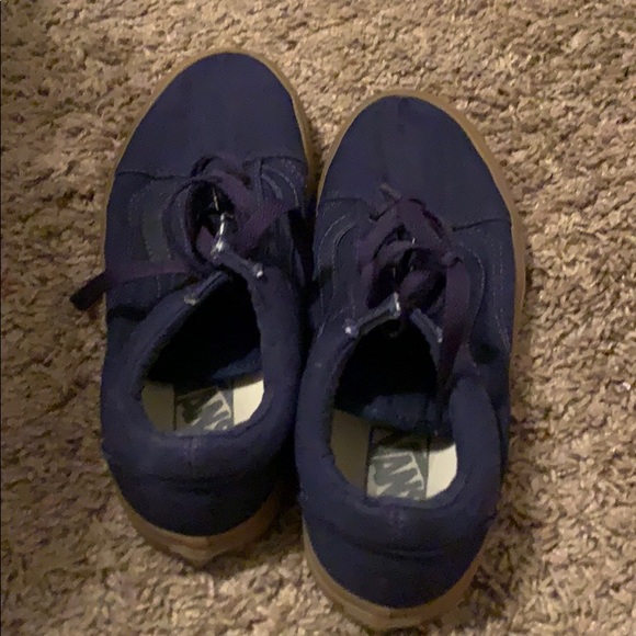 Vans! - Picture 4 of 5